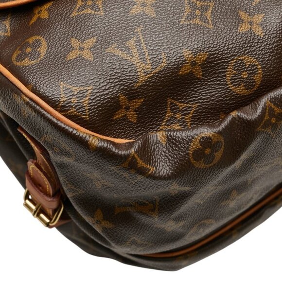 LOUIS VUITTON Brown Monogram Leather Shoulder Bag - Picture 4 of 13